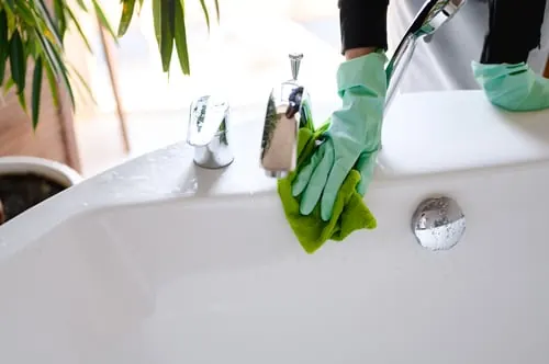 SpaceSolutions Cleaners finishing a spotless East Bay living room